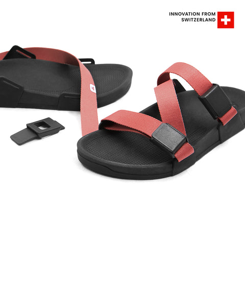 MEHR ALS SANDALEN
