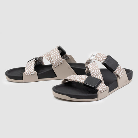 KA.NOH Edition Sandalen