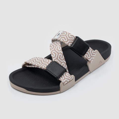 KA.NOH Edition sandals