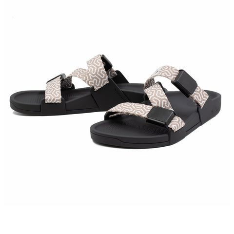 MAZE.GRID Sandalen - Taupe